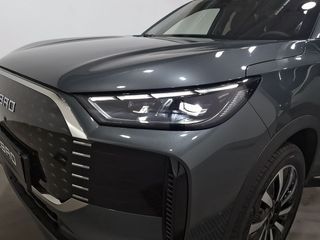 Ebro S800 1.5 TGDI PHEV Premium E-CVT