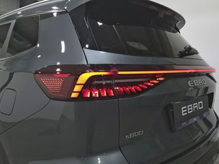 Ebro S800 1.5 TGDI PHEV Premium E-CVT