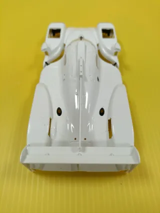 Carrocería  SRC Toyota LMP1 Blanca
