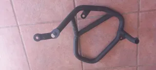 Protecciones Motor Triumph y puños