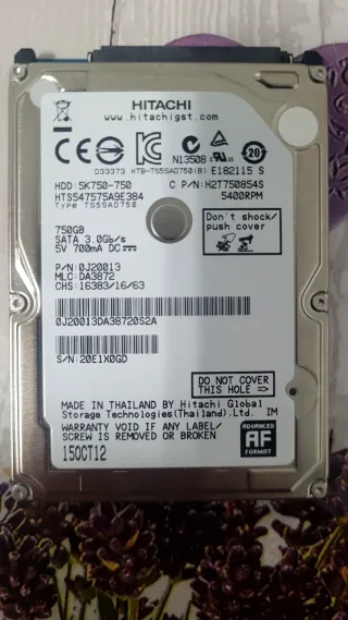 Disco Duro Hitachi 2.5 750GB SATA 3.0Gb/s