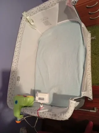 Minicuna colecho Jane Baby Side con colcha ycorrea