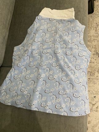 Camisa sin mangas Elisa Pitella azul y blanco