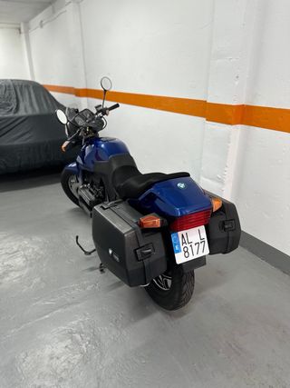 BMW K75 Azul con Maletas