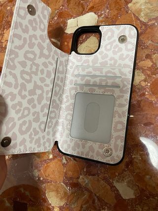 Fundas iPhone 15 Plus / 14 Plus