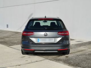 VW Passat Variant 2.0 TDI B8