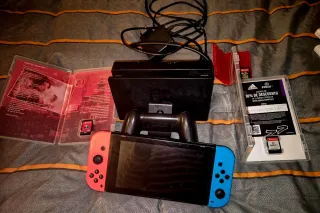 Nintendo Switch Azul/Rojo + Juegos