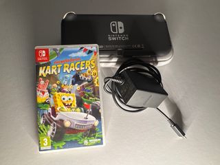 Nintendo Switch Lite Negra + Juego Kart Racers