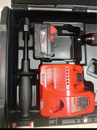 Taladro Percutor Milwaukee M18 FPD3