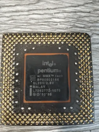 Procesador Intel Pentium MMX SL23V