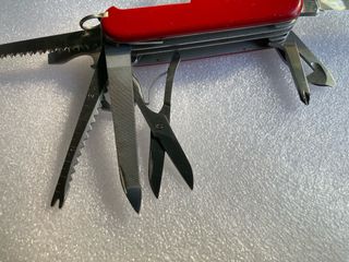 Canivete Victorinox Champion (sem lâmina pequena)