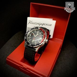 Vostok Komandirskie Aut. Black&Red baquelita nuevo