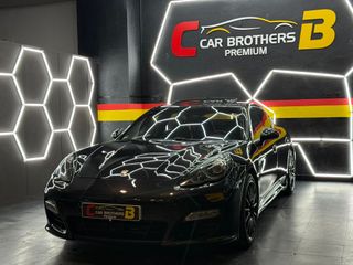 Porsche Panamera TURBO S