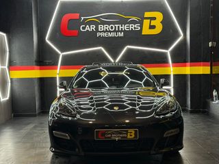 Porsche Panamera TURBO S