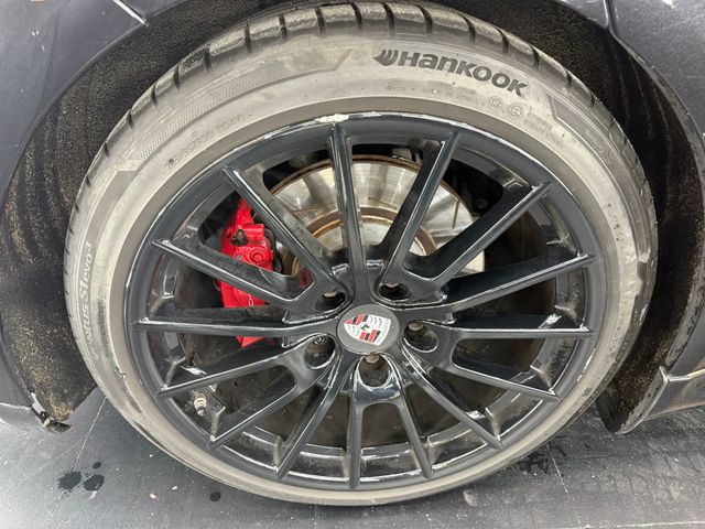 Porsche Panamera TURBO S