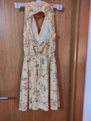 Vestido Pull&Bear floral amarillo S