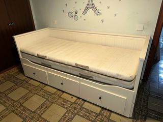 Cama individual convertible en sofá