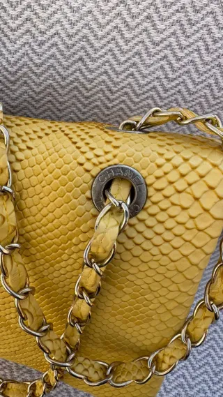 Bolso Chanel Piel Serpiente Amarillo