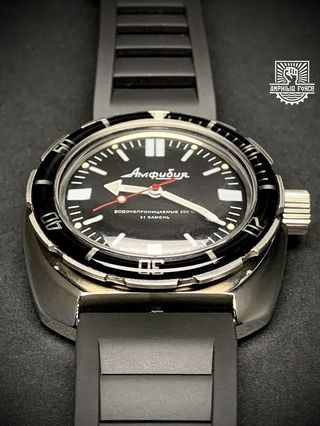 Vostok Amphibia 710916 Bisel tipo baquelita. Nuevo