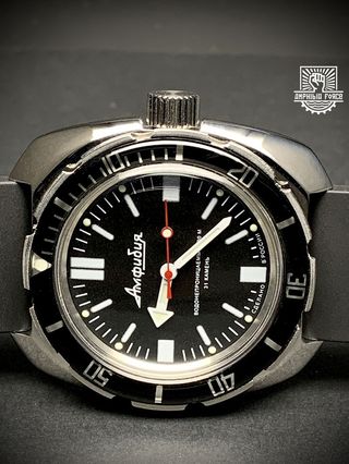 Vostok Amphibia 710916 Bisel tipo baquelita. Nuevo