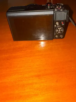 Cámara Canon G7X Digital Negra