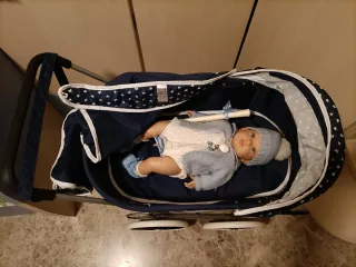 Cochecito de muñecas plegable