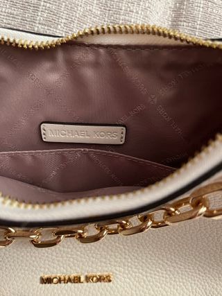 Bolso Michael Kors de piel beige