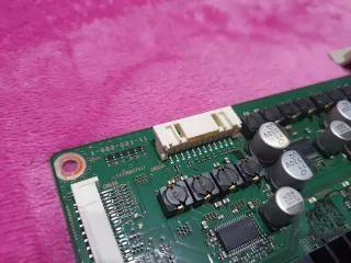 Main! TV. / SONY. Modelo: 65XE9305 / N° 11