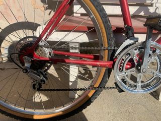 Bicicletta rossa marca Poseidon