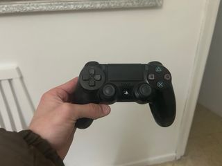 Consola PS4 Slim 1TB Negra