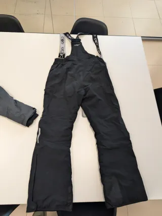 Traje de esquí CMP para niño talla 152cm