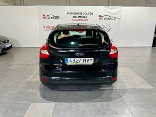 FORD FOCUS - IMPOLUTO