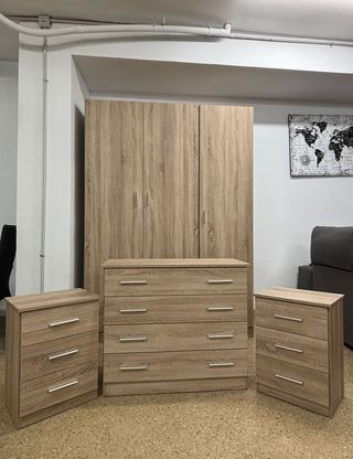Pack Dormitorio Armario + mesitas + Comoda!!!!