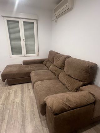 Pack Muebles Salón: Sofá y Estanterías