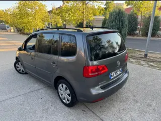 Volkswagen Touran 2010