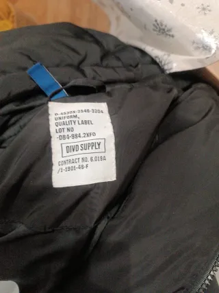 Abrigo Negro DIVD SUPPLY