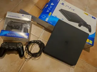 PS4 Slim 1TB Negra + Mando DualShock 4
