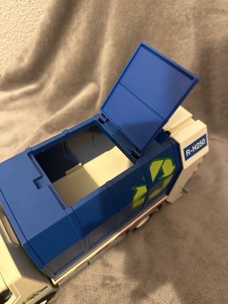 Camión de basura Playmobil.