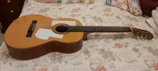 Guitarra Admira Sevilla