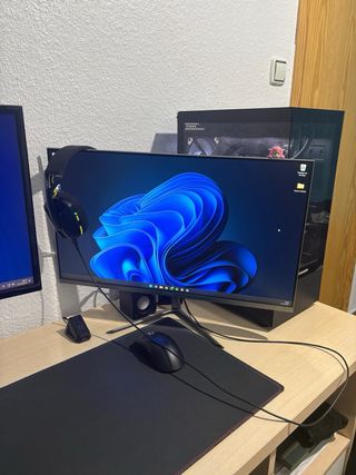 ORDENADOR/PC MINIMALISTA GAMER  Y SETUP