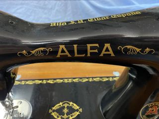 Máquina de coser Alfa 20