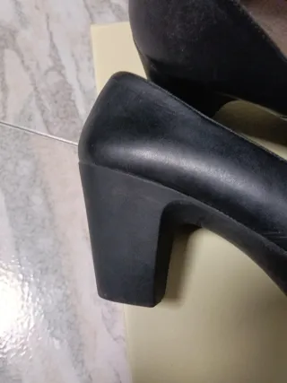 Zapatos de piel negros para mujer