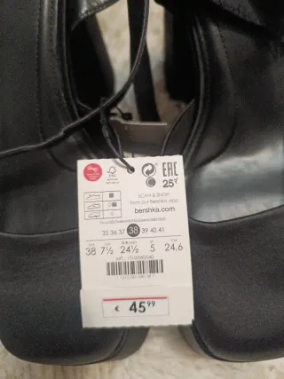 Sandalias Bershka Negras Talla 38.