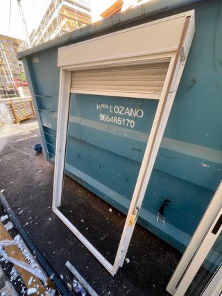 Ventana balconera corredera