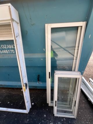 Ventana balconera corredera