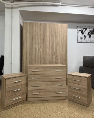Pack Dormitorio Armario + mesitas + Comoda!!