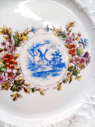 Antico piatto porcellana traforata stile Liberty