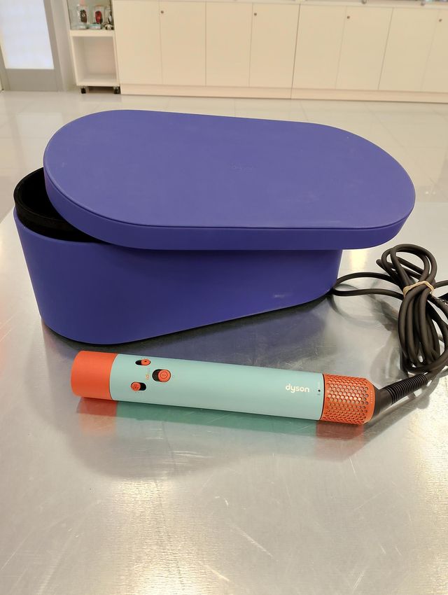 Asciugatrice per capelli Dyson HS08 con scatola e accessori