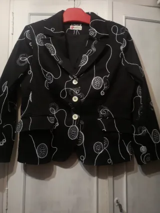 Blazer Negro Estampado Blanco Talla 44