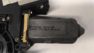 Motor+Centralita elevalunas dcho VW.Golf III GTI